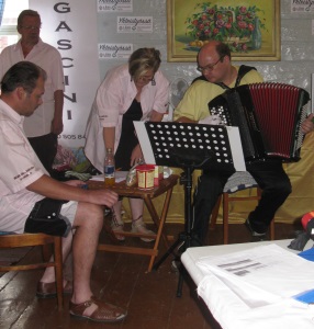 Kuva: Huoltoryhmä Anita, Meick ja Jukka